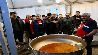Dilovası Belediyesi Ramazanda da depremzedelerin yanında