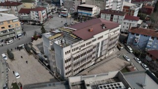 Dilovasında belediye binası yıkılıyor, kent meydanı heyecanı başlıyor