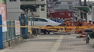 Direksiyon hakimiyetini kaybetti, hastane duvarına çarptı: 2 ölü