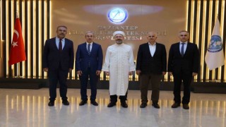 Diyanet İşleri Başkanı Erbaş, Rektör Demire hayırlı olsun ziyareti