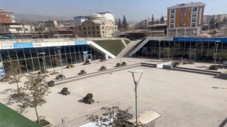 Diyarbakır ekipleri Kahramanmaraşta çarşı kent kuruyor