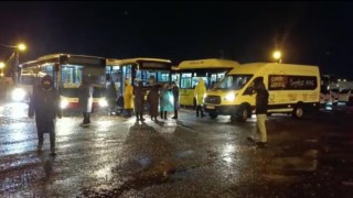 Diyarbakırda çadır kentte kalan vatandaşlar sağanak nedeniyle tahliye edildi