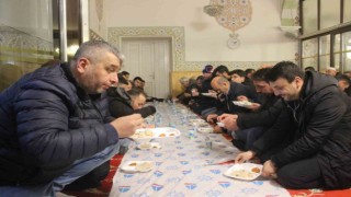 Düzcede asırlık kandil geleneği