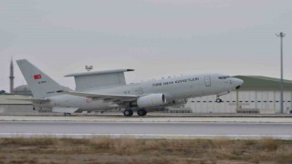 E7-T Havadan İhbar Kontrol uçağı NATO Deniz unsurlarıyla görev icra etti