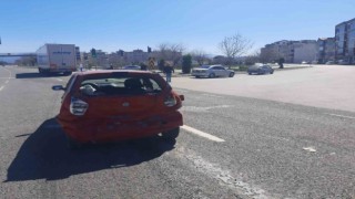 Edremitte zincirleme trafik kazası: 1 yaralı
