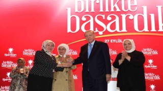 Efsane Başkan Demet Pilevneli, AK Partiden milletvekili aday adaylığı başvurusunda bulundu