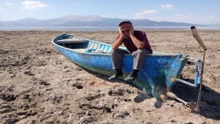 Eğirdir Gölünün su kotu gözle görülür şekilde düştü