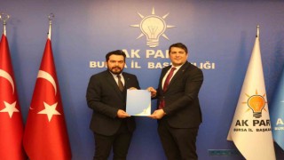 Ekonomist Yüksel Okşak, AK Parti Bursa Milletvekili aday adayı oldu