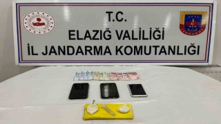 Elazığda jandarma ekipleri uyuşturucuya geçit vermiyor