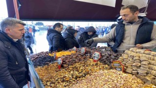 Eminönünde Ramazan yoğunluğu