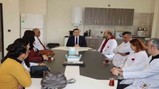 Emirdağ Mithatpaşa Ortaokulu yeni binasında hizmet vermeye başladı
