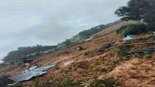 Endonezyada toprak kayması felaketi: 11 ölü, 50 kayıp