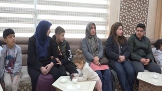Ercişte depremzede kadınlar için ‘Kadınlar Günü etkinliği