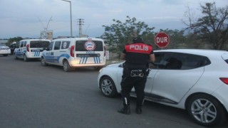 Erzincanda çeşitli suçlardan aranan 58 kişi yakalandı, 19 kişi gözaltına alındı