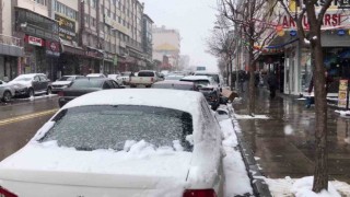 Erzurumda Mart karı etkili oluyor