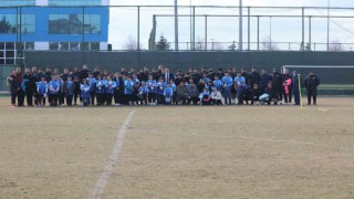 Erzurumspor depremzede öğrencileri ağırladı.