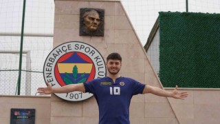 Fenerbahçe, depremzede voleybolcuyu kadrosuna kattı