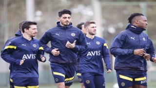 Fenerbahçe, Sevilla maçı hazırlıklarına başladı