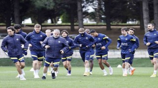 Fenerbahçe, Sevilla maçı hazırlıklarına devam etti