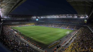 Fenerbahçe: Stadımızın sağlam olmadığı ile ilgili haber ve söylemler gerçeği yansıtmamaktadır