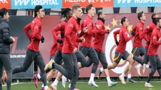Galatasarayda Mertens bireysel çalışmalarını sürdürdü