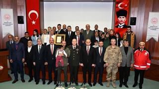 Gazilerimize Devlet Övünç Madalyası ve Beratı verildi