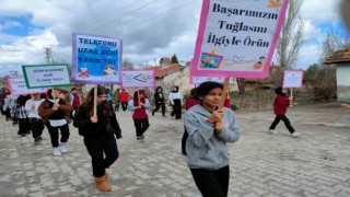 Gediz Gölcük Ortaokulunda Harezmi Eğitim Modeli uygulaması