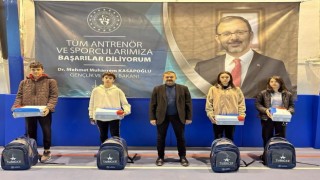 Geleceğin sporcularına anlamlı hediye