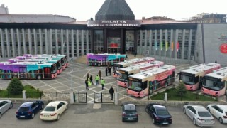 Gezici kütüphaneler deprem bölgesinde
