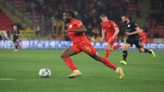 Göztepenin yeni transferi dikkatleri çekti