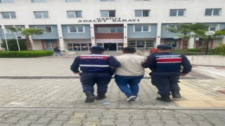 Hakkında hapis cezası bulunan şahıs jandarmadan kaçamadı