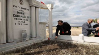 Halk Ozanı Çobanoğlu mezarı başında anıldı