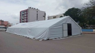 Hatay Payasta 10 bin kişilik iftar çadırları kurulmaya başlandı