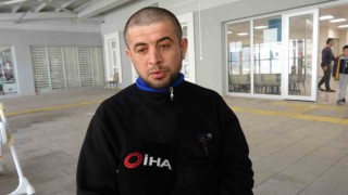 Hataylı depremzede: Enkaz altında insanları görünce şuurumu kaybettim, oturdum ağladım