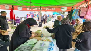 İhtiyaç sahipleri için kendi ürünlerini sattılar
