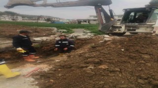 İl Özel İdaresine bağlı ekipler deprem bölgesindeki çalışmaları sürüyor