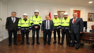 İlkadım hasar tespit çalışmaları için teknik ekibi deprem bölgesine gönderdi