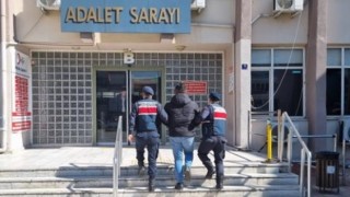 İncirliovada aranan şahıslar jandarmadan kaçamadı