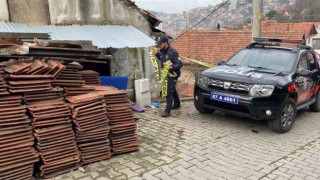İntihara teşebbüs ettiği sanılan kadını kocası vurmuş