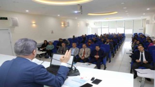 İpekyolunda “Kamu İhale Kanunu ve Devlet İhale Kanunu” eğitim semineri