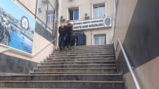 İranlı sahte polisler turistin parasını böyle gasp etti