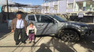 İşçilere vermek üzere çektiği 65 bin liranın çalınması anbean görüntülendi