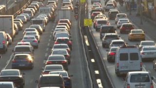 İstanbulda iftar öncesi trafik yoğunluğu yüzde 72ye çıktı