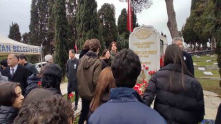 İstiklal Marşının kabulünün 102nci yıl dönümünde Mehmet Akif Ersoy anıldı