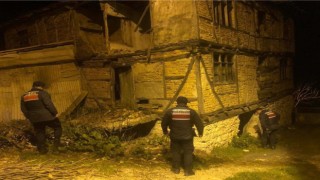 Jandarma aranan 3 şüpheliyi yakaladı
