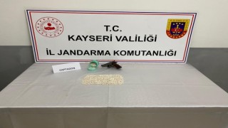 Jandarmadan uyuşturucu hap operasyonu: 2 gözaltı