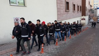 Kaçakçılık operasyonunda 11 kişi adli kontrolle serbest
