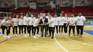 Kadınlar 1.Ligine yükselen takımlar Samsunda belli oldu