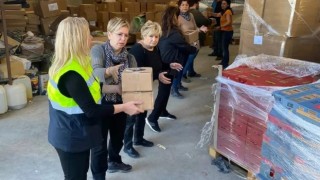 Kadınlar hayatın yeniden kurulması için dayanışma içinde