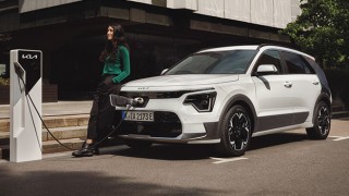 Kadınlara göre en iyi şehir otomobili: Kia Niro
